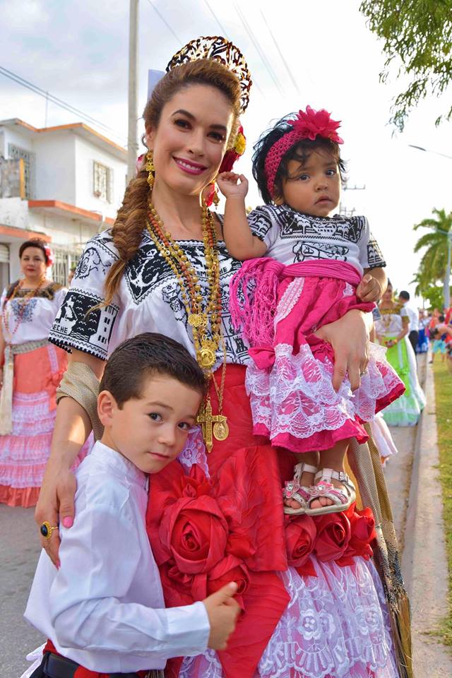 Castañón de Moreno celebra la fundación de Campeche