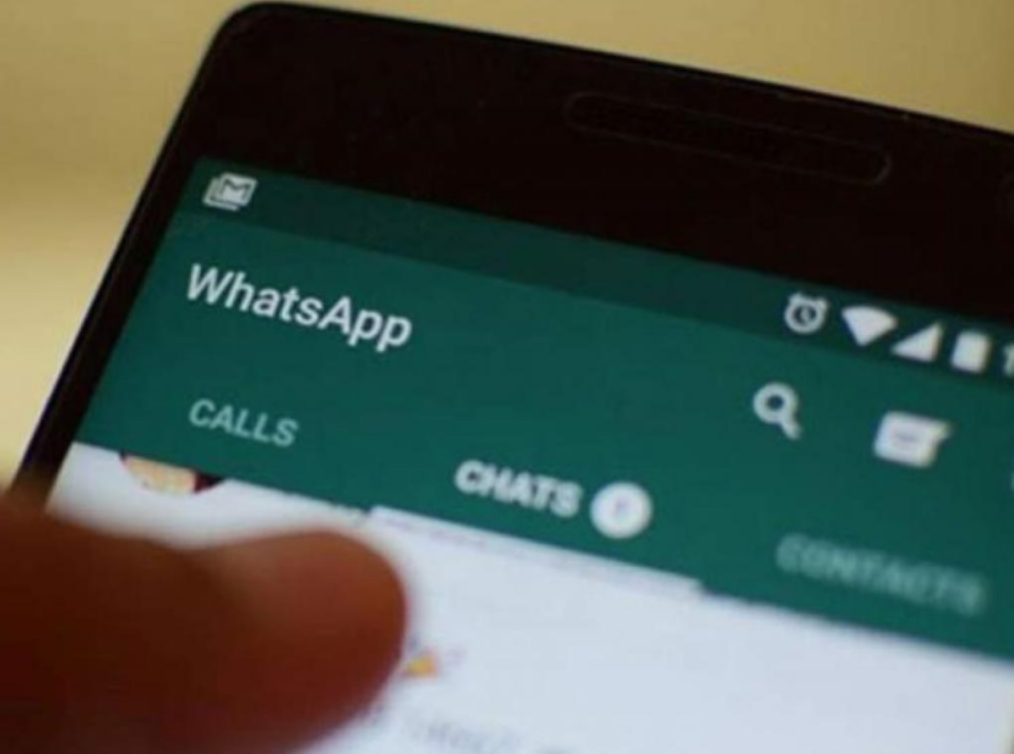 ¿Guardas tus conversaciones de WhatsApp? ¡checa esto!