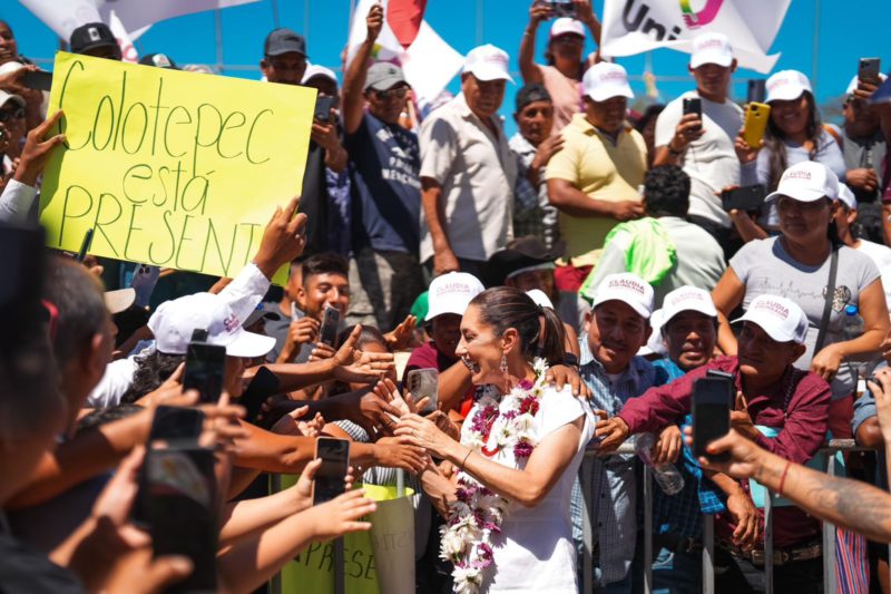 MÁS DE 50 MIL PERSONAS MUESTRAN APOYO A CLAUDIA SHEINBAUM Y SU SEGUNDO ...