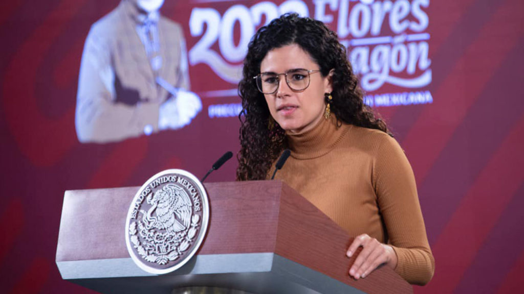 Luisa María Alcalde