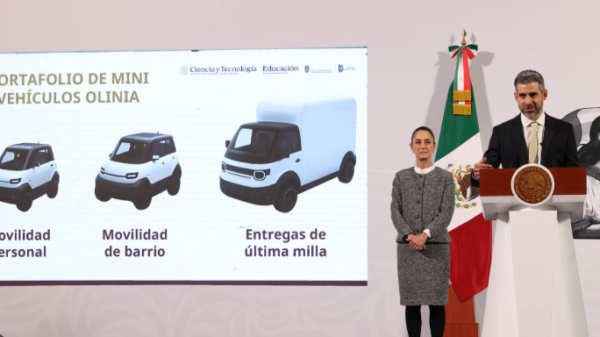 AUTO ELÉCTRICO