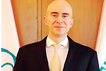 Carlos Torres