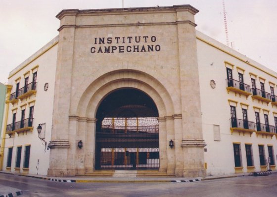 Instituto Campechano