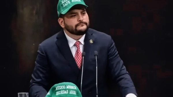 Carlos Gutiérrez