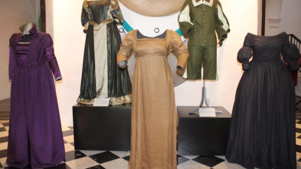 trajes