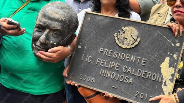 CALDERÓN